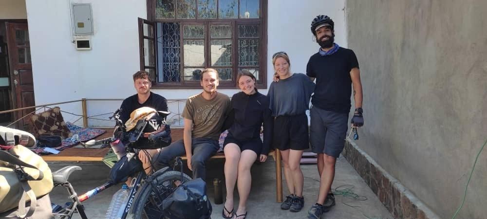 Salom Hostel Panjakent Eksteriør bilde